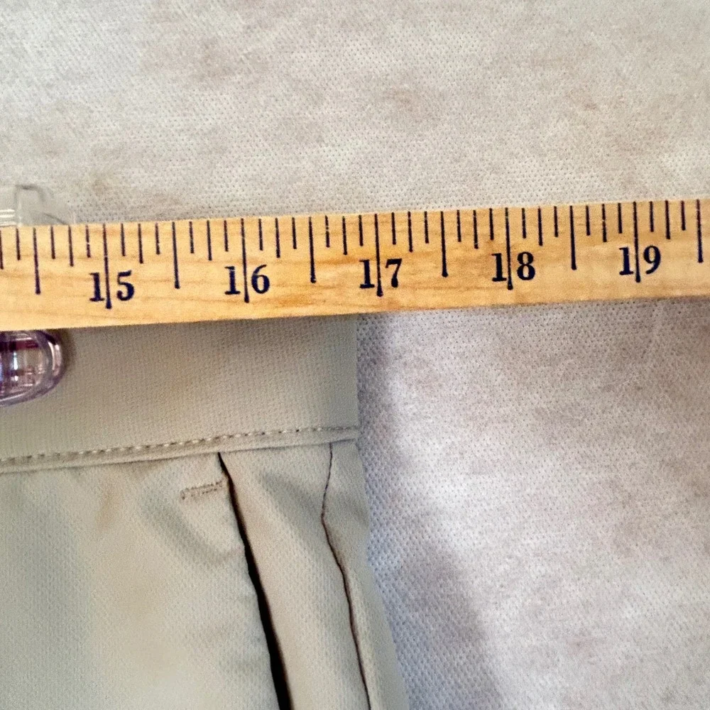 Banana‎ Republic Wari Tech Pants Mens 32x29 Light Khaki Tan Performance Trousers